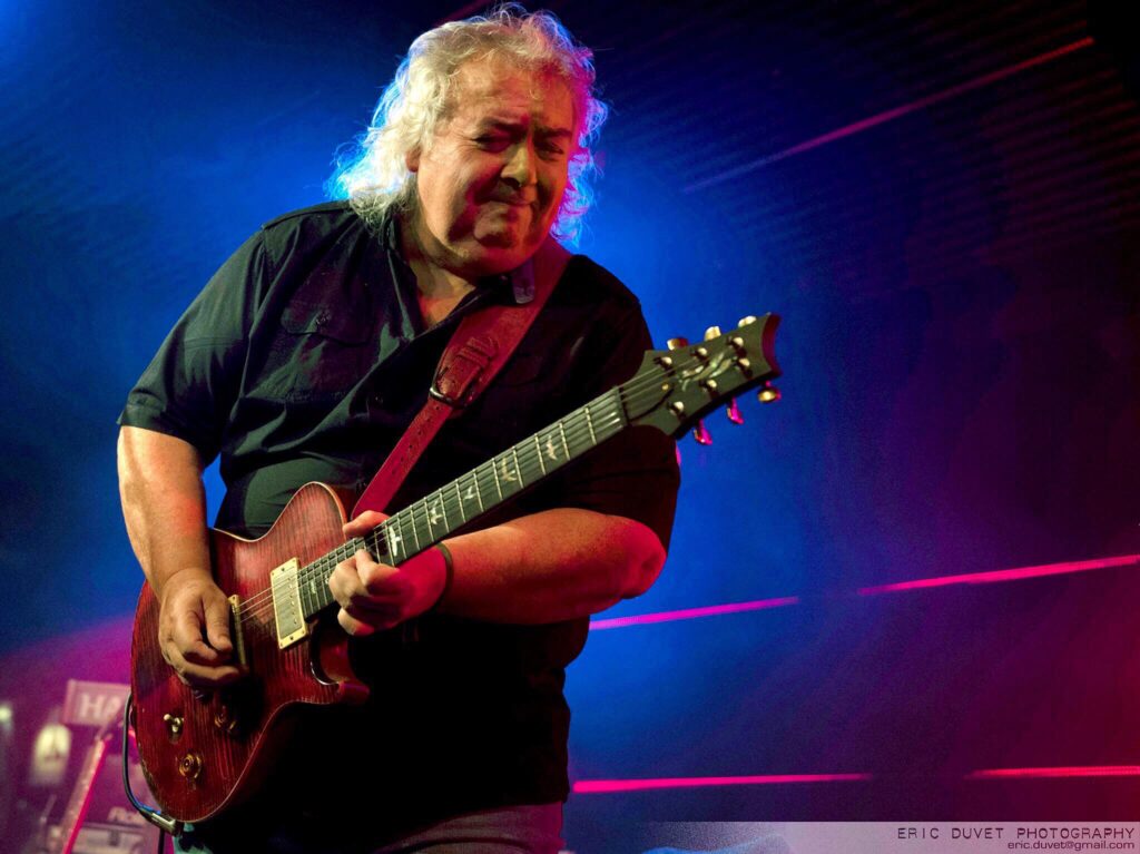 The current image has no alternative text. The file name is: Bernie-Marsden-2.jpeg